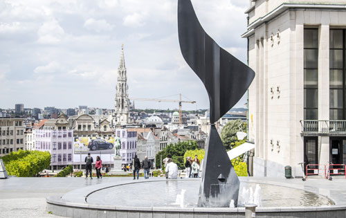 oreille-tourbillonnante-alexander-calder